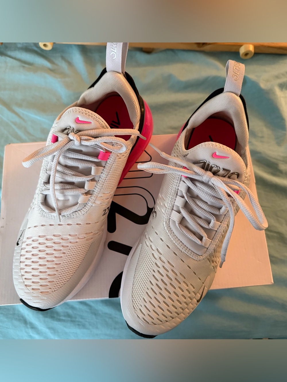 Women’s Nike Air Max 270